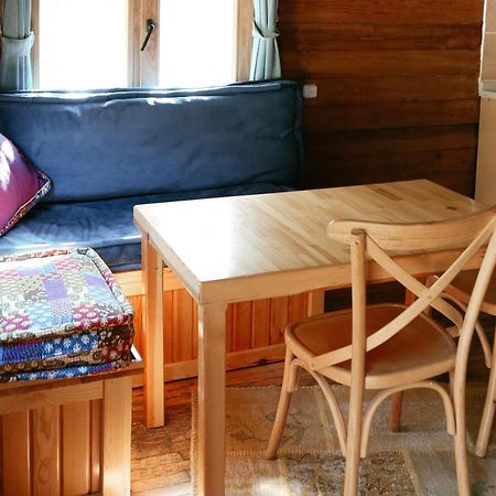 Habitat Mesire Guest House Mengen Exterior foto